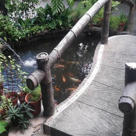 Hotel Airlangga Mataram Buitenkant foto
