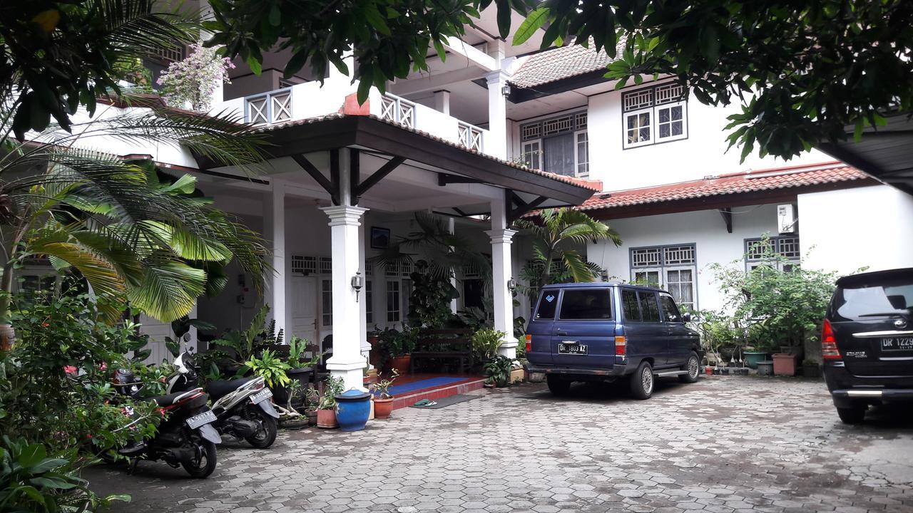 Hotel Airlangga Mataram Kamer foto